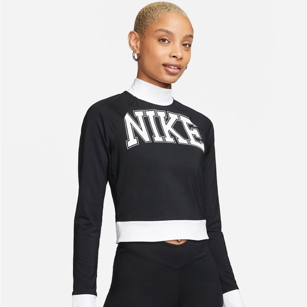 NWT Nike tight fit cropped logo long sleeve athletic top